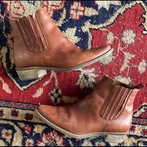Madewell Leather Booties
